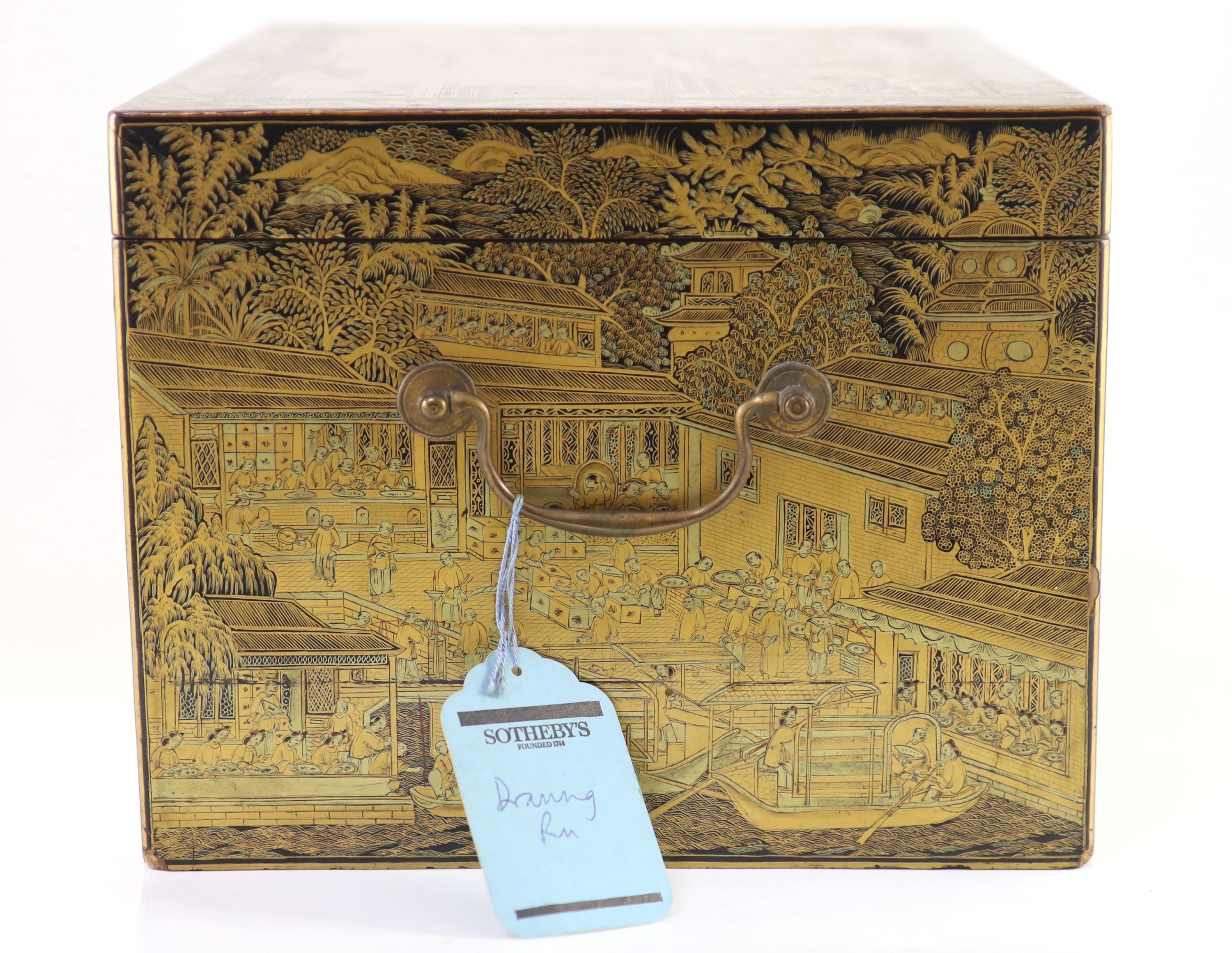 A Chinese export gilt decorated black lacquer tea chest, early 19th century, 35 cm wide, including side carrying handles